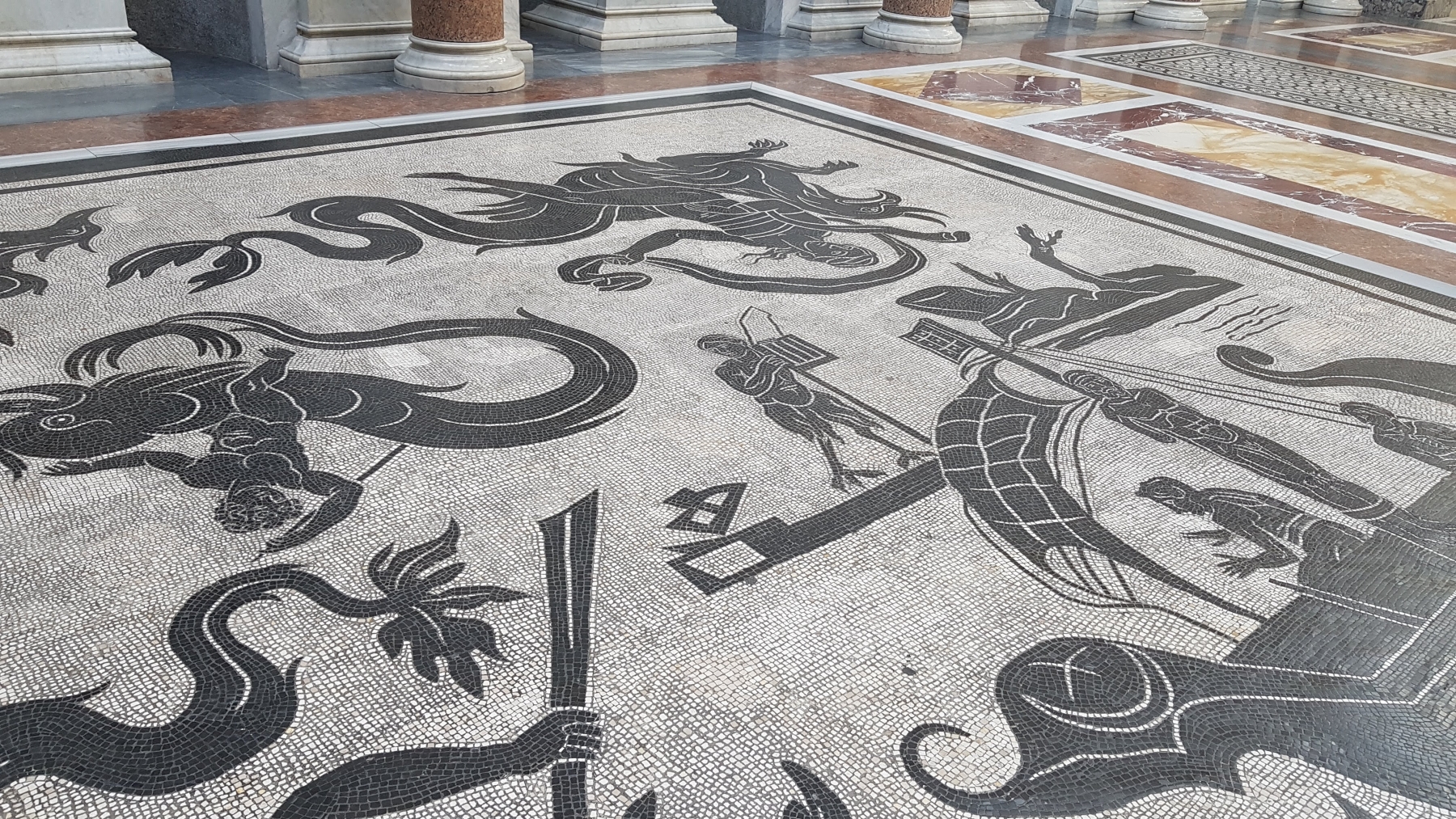Vatikánská muzea, podlaha